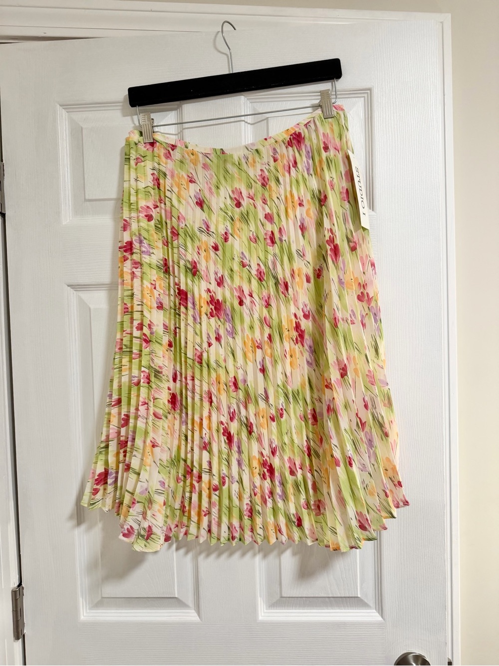 Studio I Floral Pleated Midi Skirt in Yellow and Pink